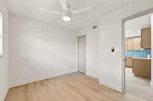 2470 Ivan Ct, Orlando, FL 32807 - Photo 18