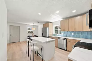 2470 Ivan Ct, Orlando, FL 32807 - Photo 14