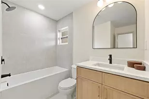 2470 Ivan Ct, Orlando, FL 32807 - Photo 20