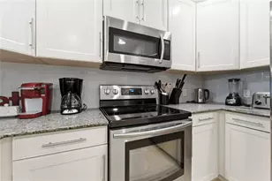 7656 Whisper Way, Kissimmee, FL 34747 - Photo 20