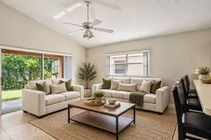 14692 Lady Victoria Blvd, Orlando, FL 32826 - Photo 8