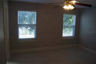 3927 Pemberly Pines Cir, Saint Cloud, FL 34769 - Photo 18