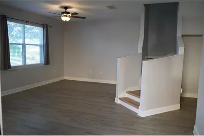 3927 Pemberly Pines Cir, Saint Cloud, FL 34769 - Photo 6
