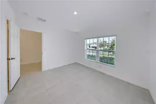 704 Farfields St, Deland, FL 32724 - Photo 4