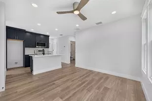 323 E Amelia St, Orlando, FL 32801 - Photo 32
