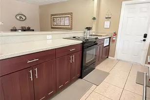 4013 52nd St Ct W, Bradenton, FL 34209 - Photo 6