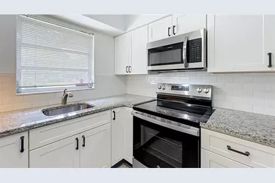 1827 Illinois Street, Orlando, FL 32803 - Photo 10