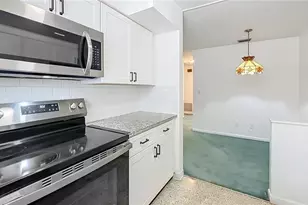 1827 Illinois St, Orlando, FL 32803 - Photo 12