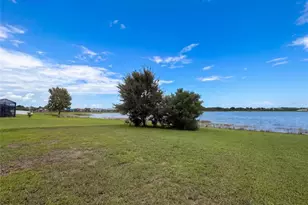 626 Tanana Fall Dr, Ruskin, FL 33570 - Photo 36