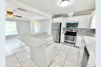 1084 Shepherd Avenue, Deltona, FL 32738 - Photo 2