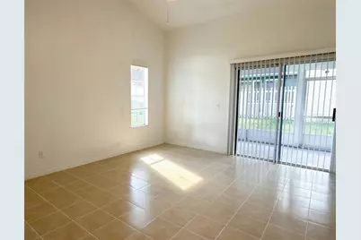117 Meadow Boulevard, Sanford, FL 32771 - Photo 2