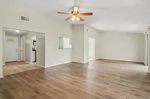 6607 36th Ave Dr W, Bradenton, FL 34209 - Photo 4