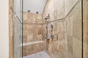 16623 Royal Palm Dr, Groveland, FL 34736 - Photo 10