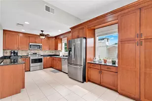 2202 Topping Pl, Eustis, FL 32726 - Photo 4