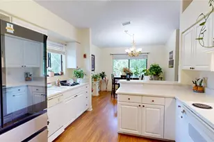 149 Blue Heron Dr, Daytona Beach, FL 32119 - Photo 8