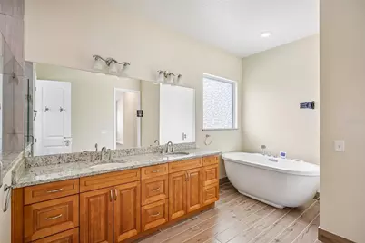 3206 W Price Avenue, Tampa, FL 33611 - Photo 46