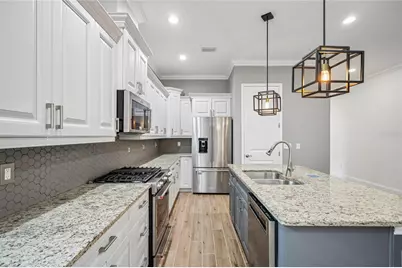 3206 W Price Avenue, Tampa, FL 33611 - Photo 2