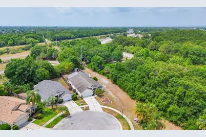 10240 Charleston Corner Road, Tampa, FL 33635 - Photo 2