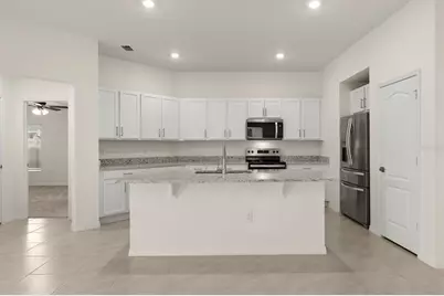3934 Axis Valley Place, Saint Cloud, FL 34772 - Photo 10