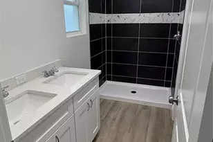 707 W 9th St, Lakeland, FL 33805 - Photo 16