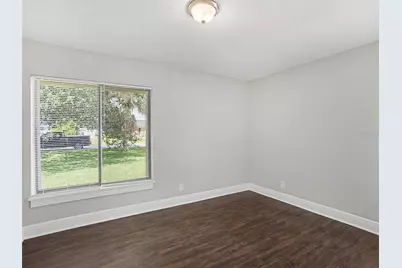 815 E Flag Lane, Kissimmee, FL 34759 - Photo 10