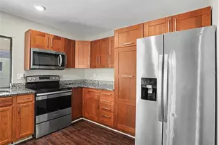 815 E Flag Ln, Kissimmee, FL 34759 - Photo 6