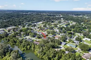 6029 Christina Dr E, Lakeland, FL 33813 - Photo 38