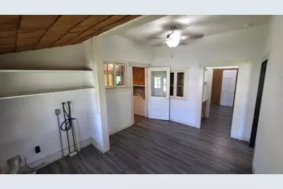 310 E Noble Avenue, Bushnell, FL 33513 - Photo 10