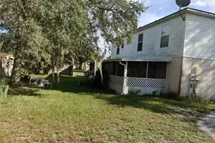1025 Humphrey Blvd, Deltona, FL 32738 - Photo 8