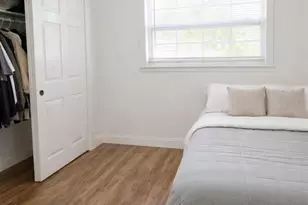 1021 Fairburn Ave, Clearwater, FL 33755 - Photo 6