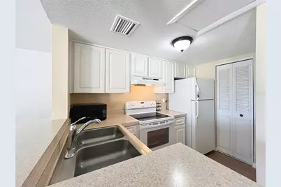 562 Orange Drive #33, Altamonte Springs, FL 32701 - Photo 8