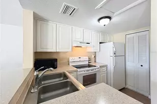 562 Orange Dr, Altamonte Springs, FL 32701 - Photo 8