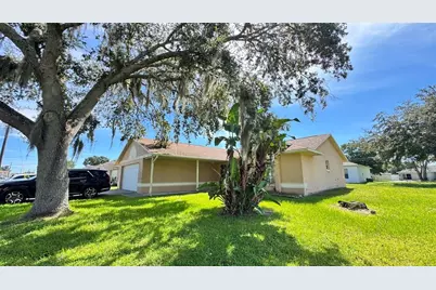 432 Flamingo Court, Poinciana, FL 34759 - Photo 4