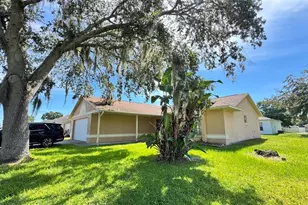 432 Flamingo Ct, Poinciana, FL 34759 - Photo 4