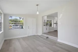 33 W Herrick Dr, Eustis, FL 32726 - Photo 36