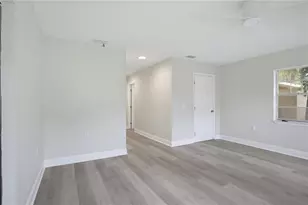 33 W Herrick Dr, Eustis, FL 32726 - Photo 18