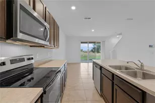 402 Feltrim Reserve Blvd, Davenport, FL 33837 - Photo 12
