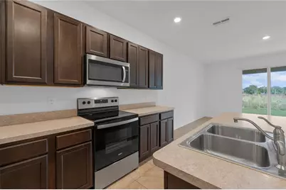 402 Feltrim Reserve Boulevard, Davenport, FL 33837 - Photo 8