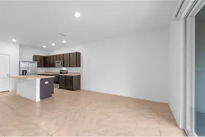 402 Feltrim Reserve Boulevard, Davenport, FL 33837 - Photo 16