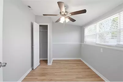 833 61st Avenue NE, Saint Petersburg, FL 33703 - Photo 20