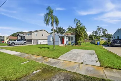 833 61st Avenue NE, Saint Petersburg, FL 33703 - Photo 4
