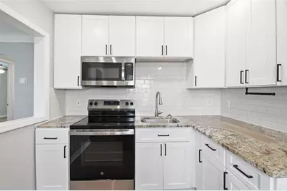 833 61st Avenue NE, Saint Petersburg, FL 33703 - Photo 18