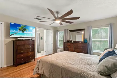 933 Pine Pointe Lane, Orlando, FL 32828 - Photo 14
