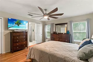 933 Pine Pointe Ln, Orlando, FL 32828 - Photo 14