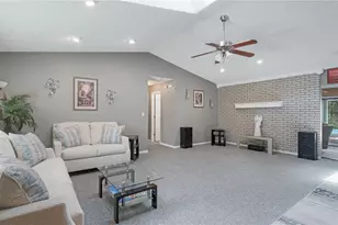 3334 Shalimar Cir, Deltona, FL 32738 - Photo 6