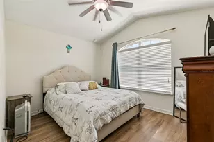 9461 Tawnyberry St, Orlando, FL 32832 - Photo 4