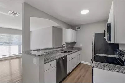 4359 Neptune Drive SE, Saint Petersburg, FL 33705 - Photo 18