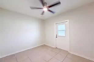 10448 Carloway Hills Dr, Wimauma, FL 33598 - Photo 20