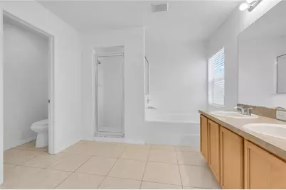 12613 Longcrest Drive, Riverview, FL 33579 - Photo 16