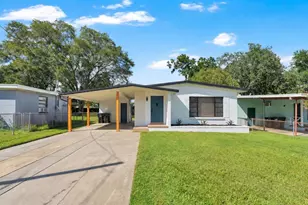 1723 Weeks Ave, Orlando, FL 32806 - Photo 1
